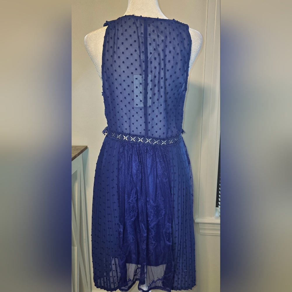 Anthropologie NWT Foxiedox Lace Midi Dress Women's Size Small - Picture 2 of 12